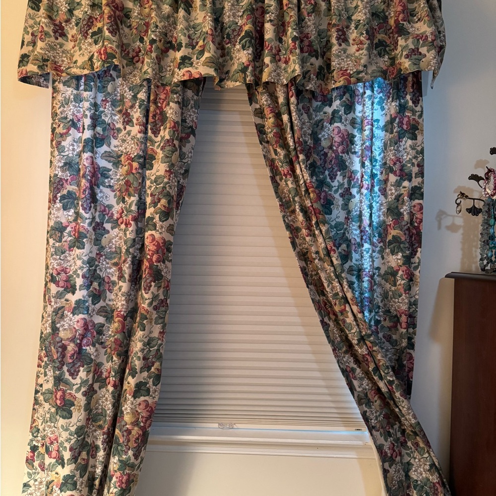 Floral Pattern Drapery Panels - Multicolor - Picture 2 of 3